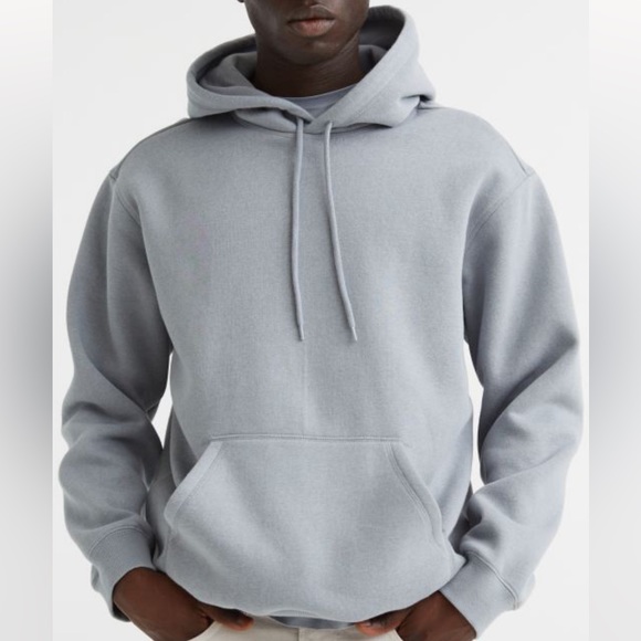 SOLD - H&M Relaxed Fit Oversized Hoodie Size XS in Pigeon Blue - Picture 8 of 9
